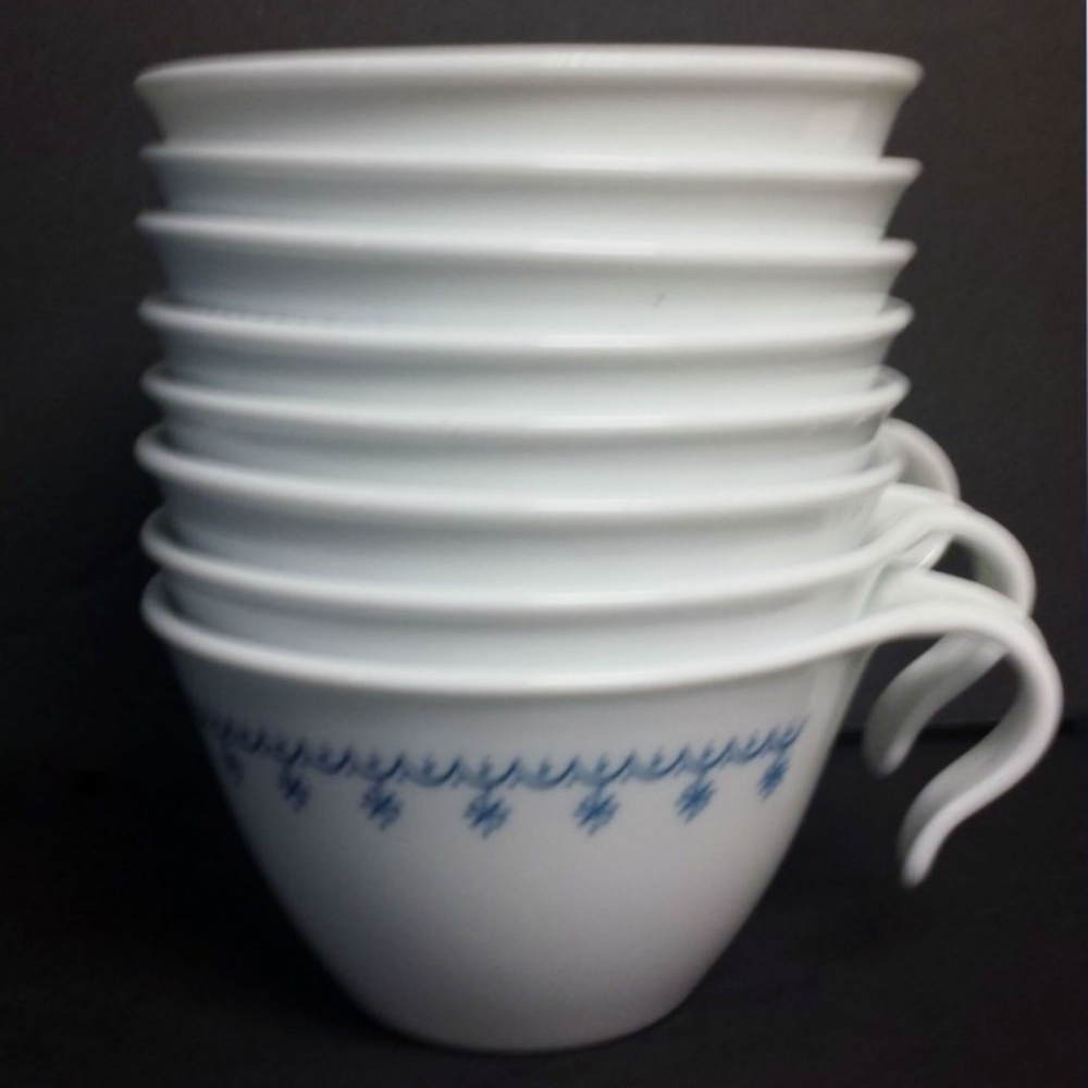 Snowflake Blue Garland Hook-Handle Cups Lot of 8